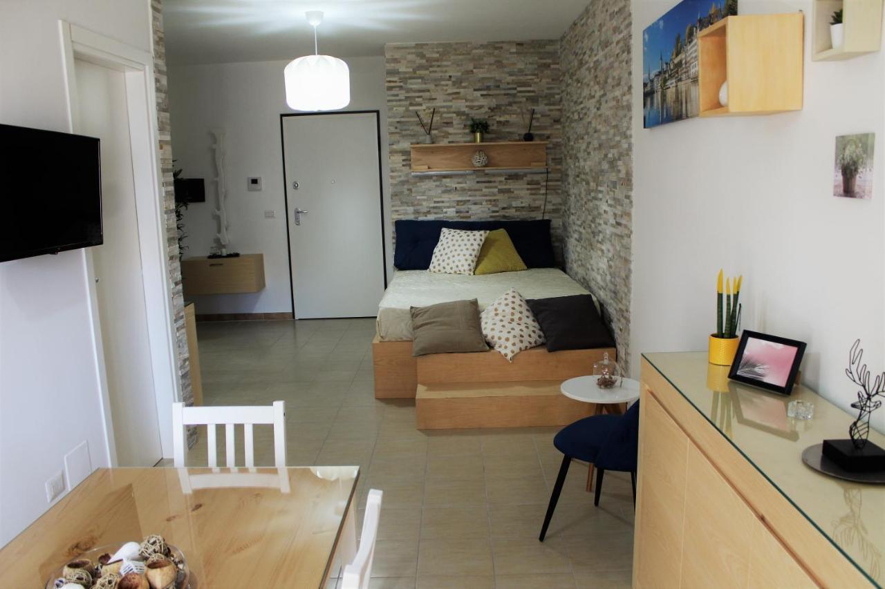 Casa Angelina Deluxe Suite Lecce Bagian luar foto