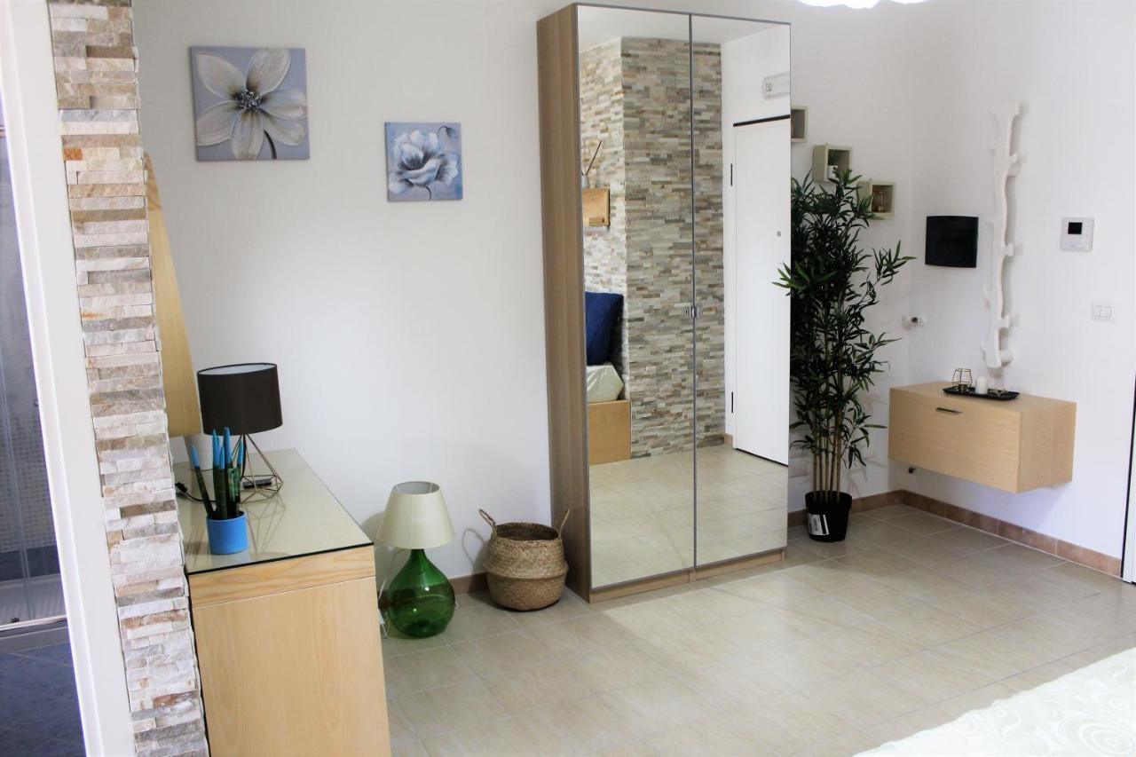 Casa Angelina Deluxe Suite Lecce Bagian luar foto